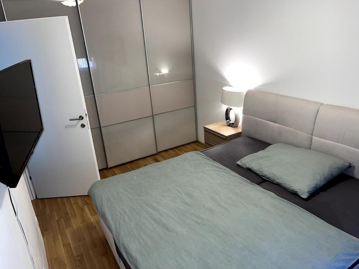 Lovely 2-bedroom Close To Airport Vienne